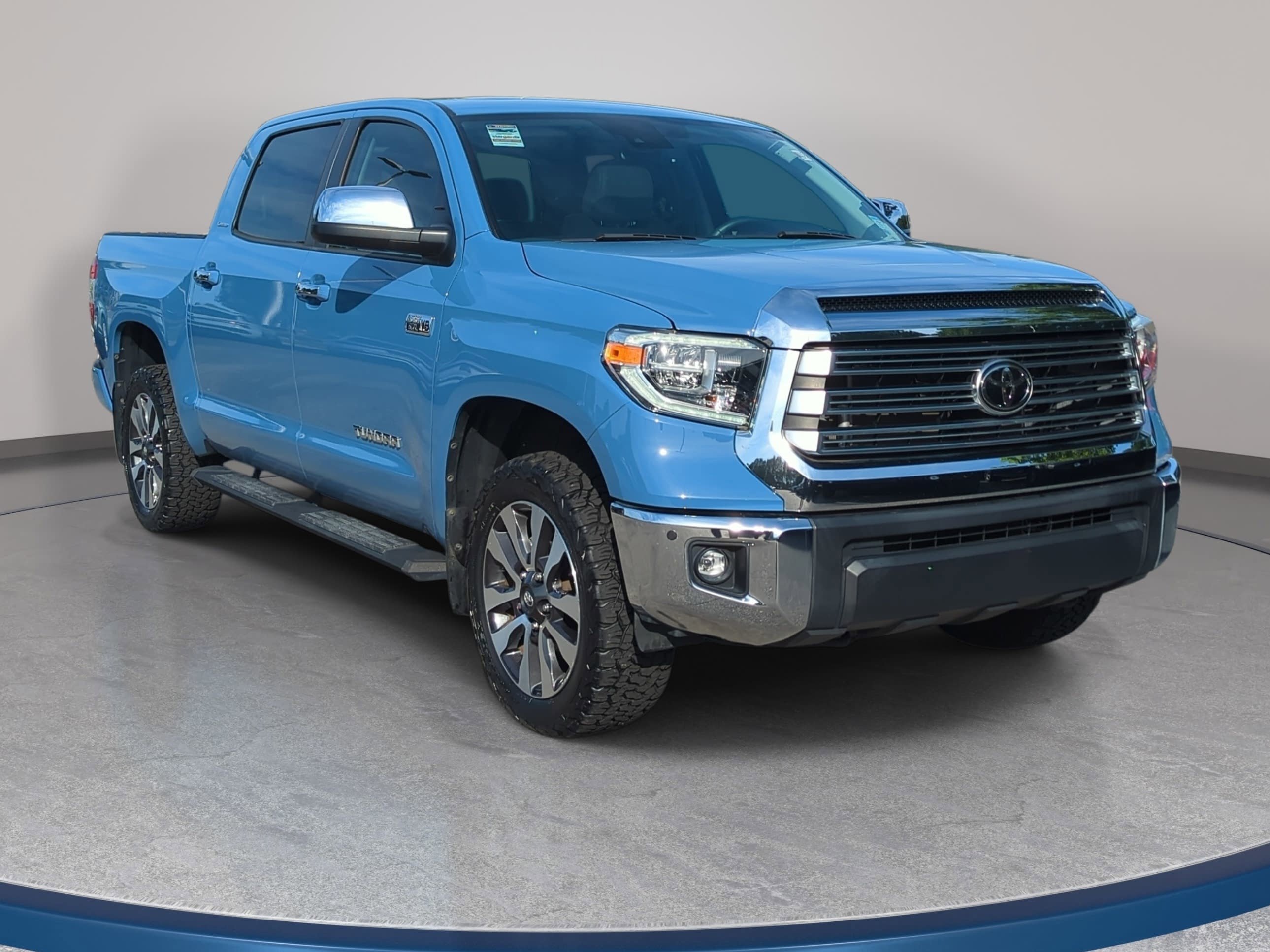 Used 2020 Toyota Tundra Limited w/ Limited Premium Package AWD/4WD image 3