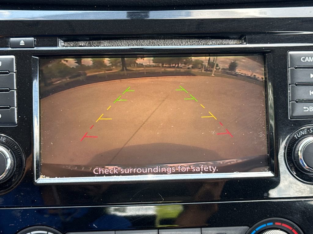 Used 2018 Nissan Rogue S FWD image 26