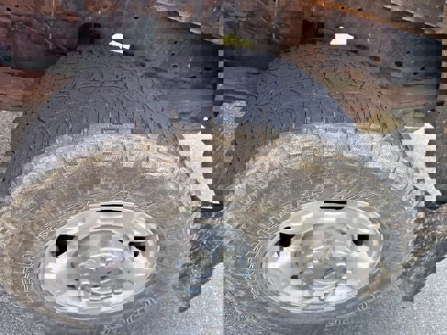 Used 2012 Ford F250 XLT w/ Snow Plow Prep Pkg image 28