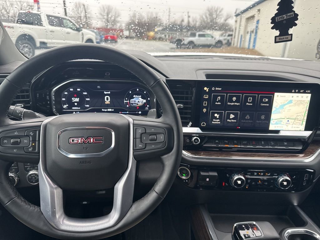 Used 2023 GMC Sierra 1500 Elevation w/ Elevation Premium Package image 4