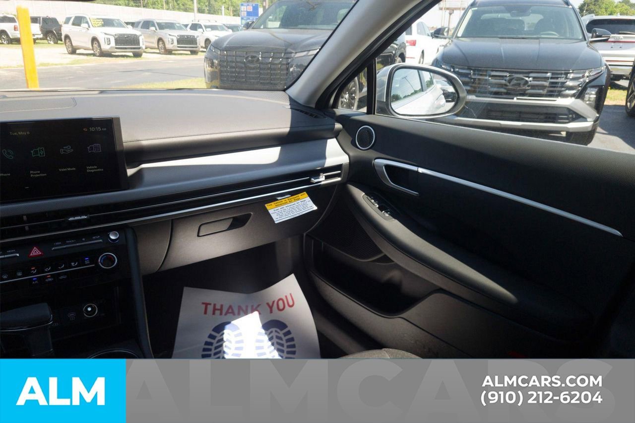 Certified 2025 Hyundai Sonata SE image 18