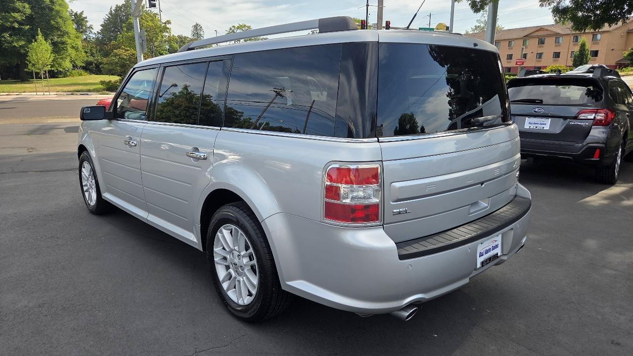 Used 2018 Ford Flex SEL AWD/4WD image 11