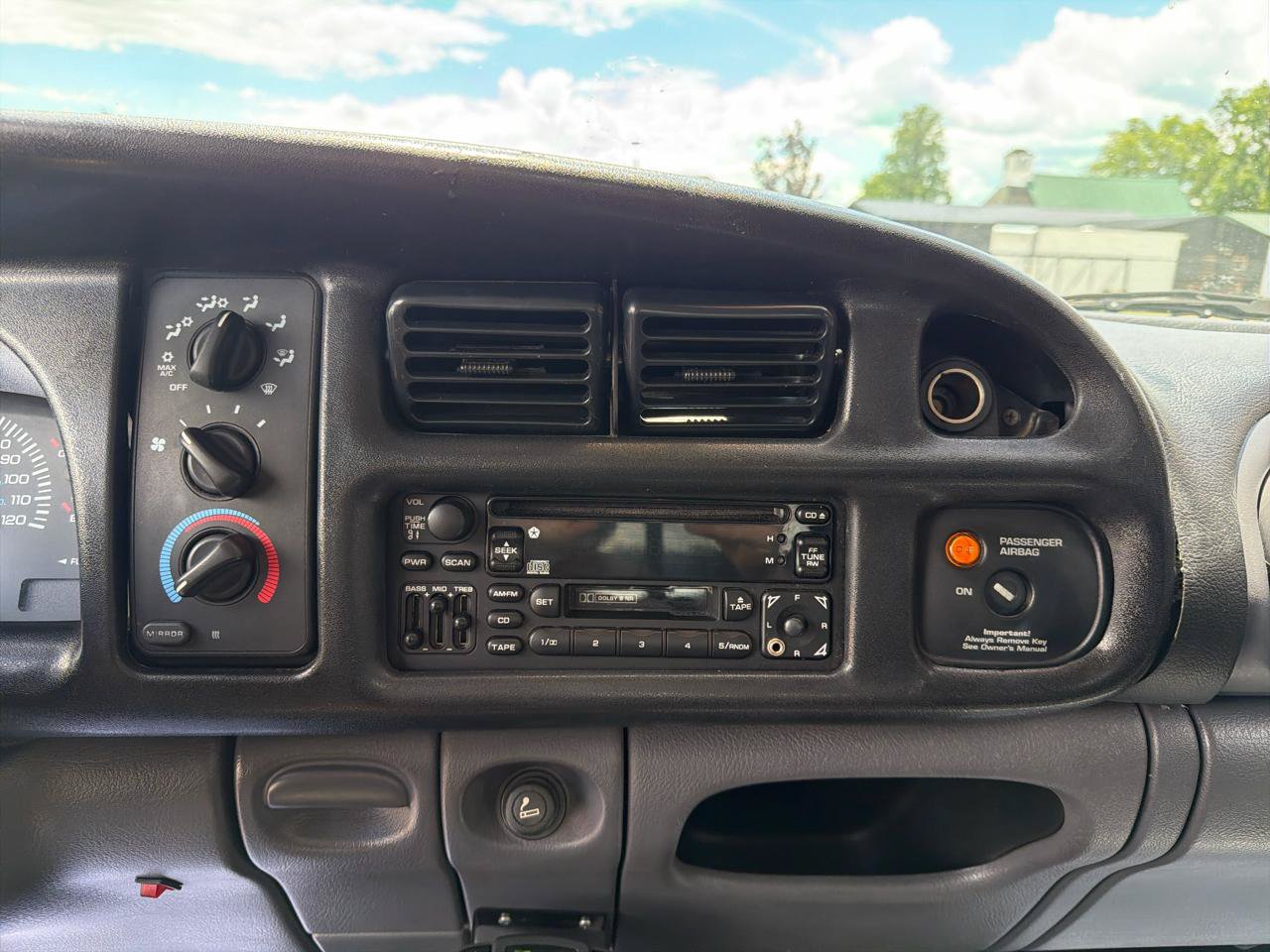 Used 1998 Dodge Ram 3500 Truck 4x4 Quad Cab image 11
