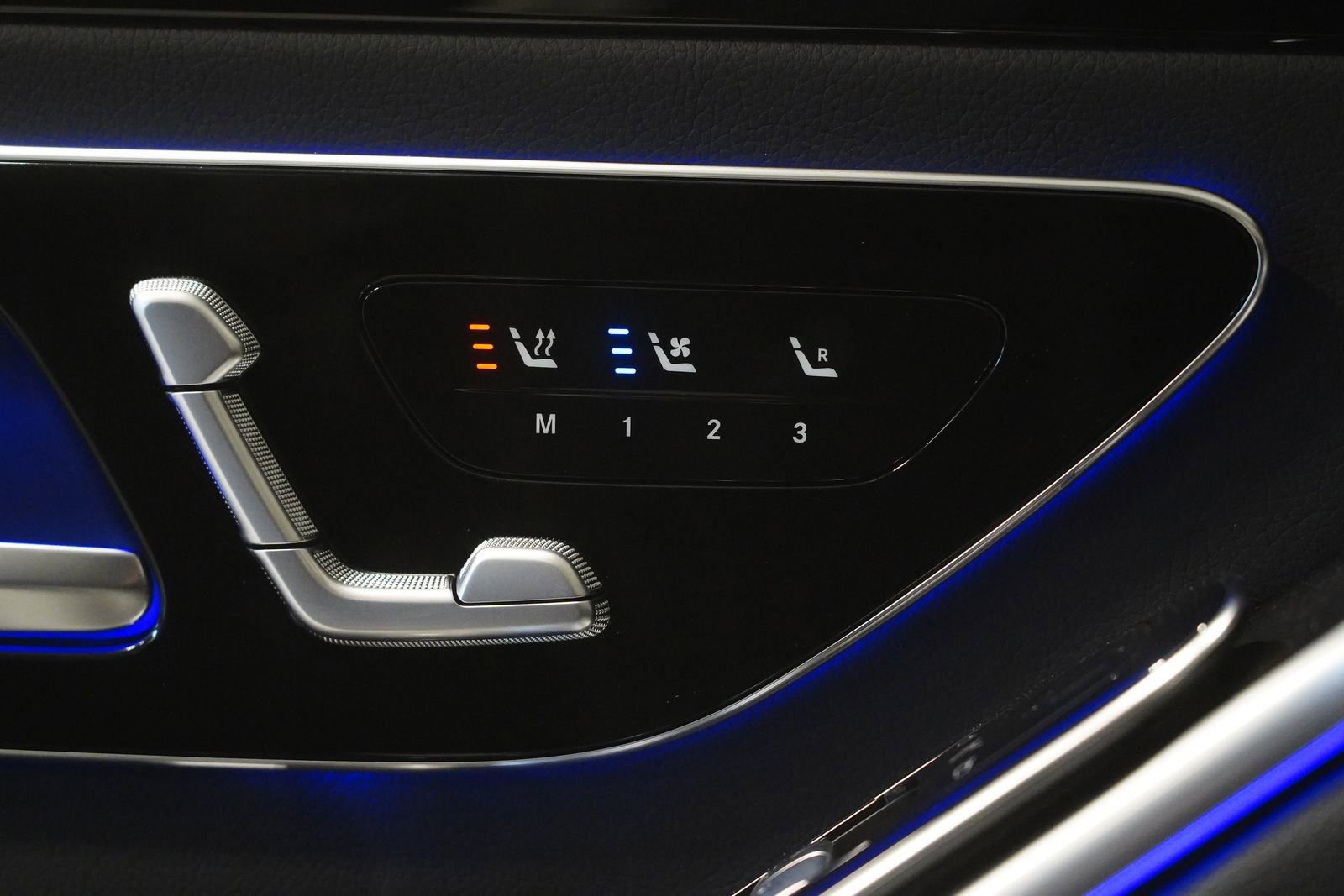 New 2026 Mercedes-Benz S 500 4MATIC image 30