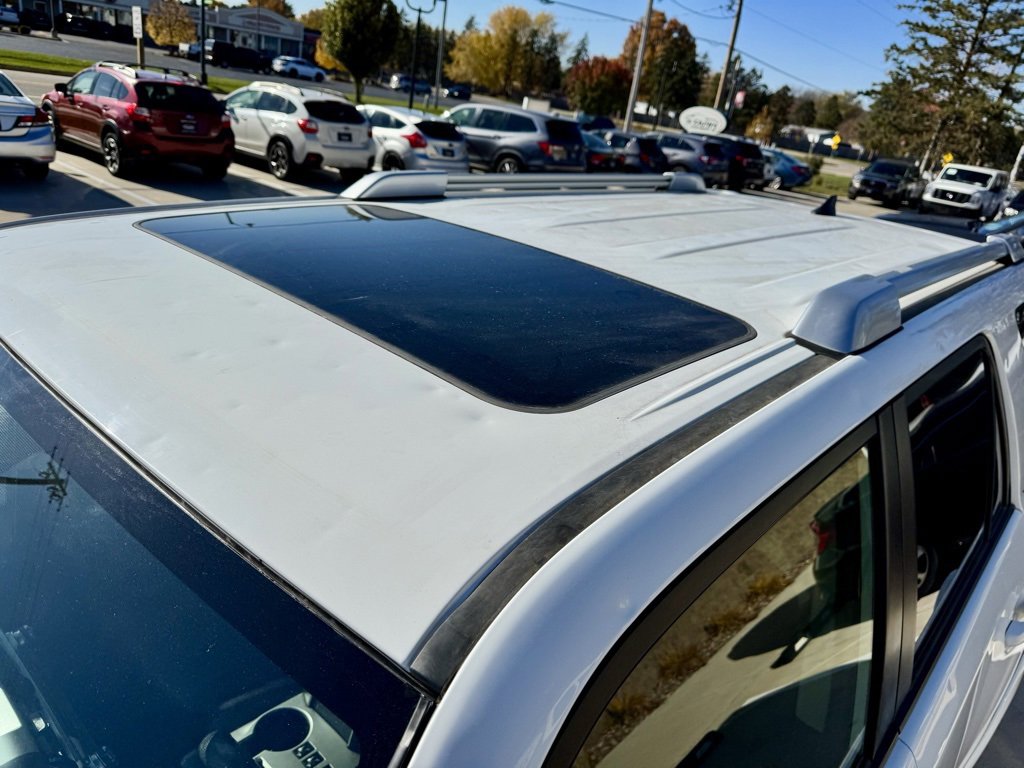 Used 2017 Toyota 4Runner SR5 Premium image 6