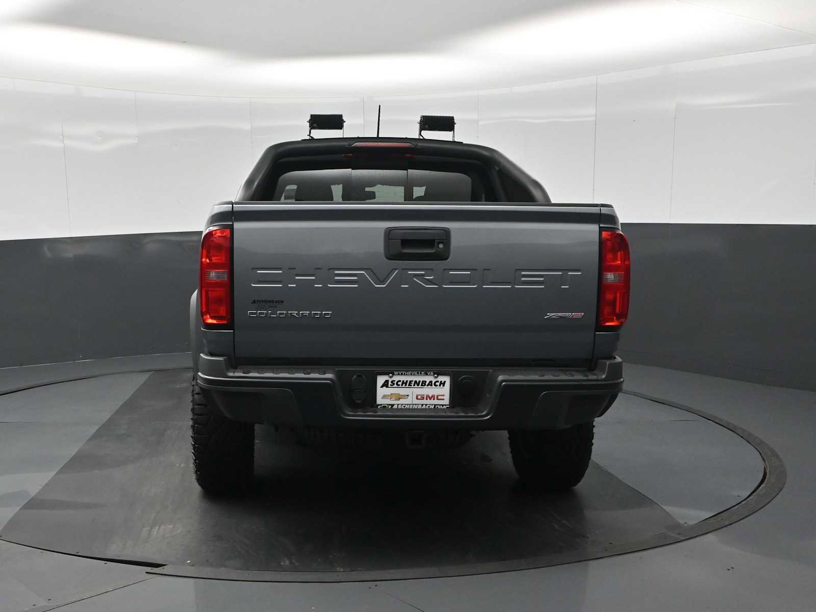 Used 2021 Chevrolet Colorado ZR2 w/ ZR2 Dusk Special Edition image 8