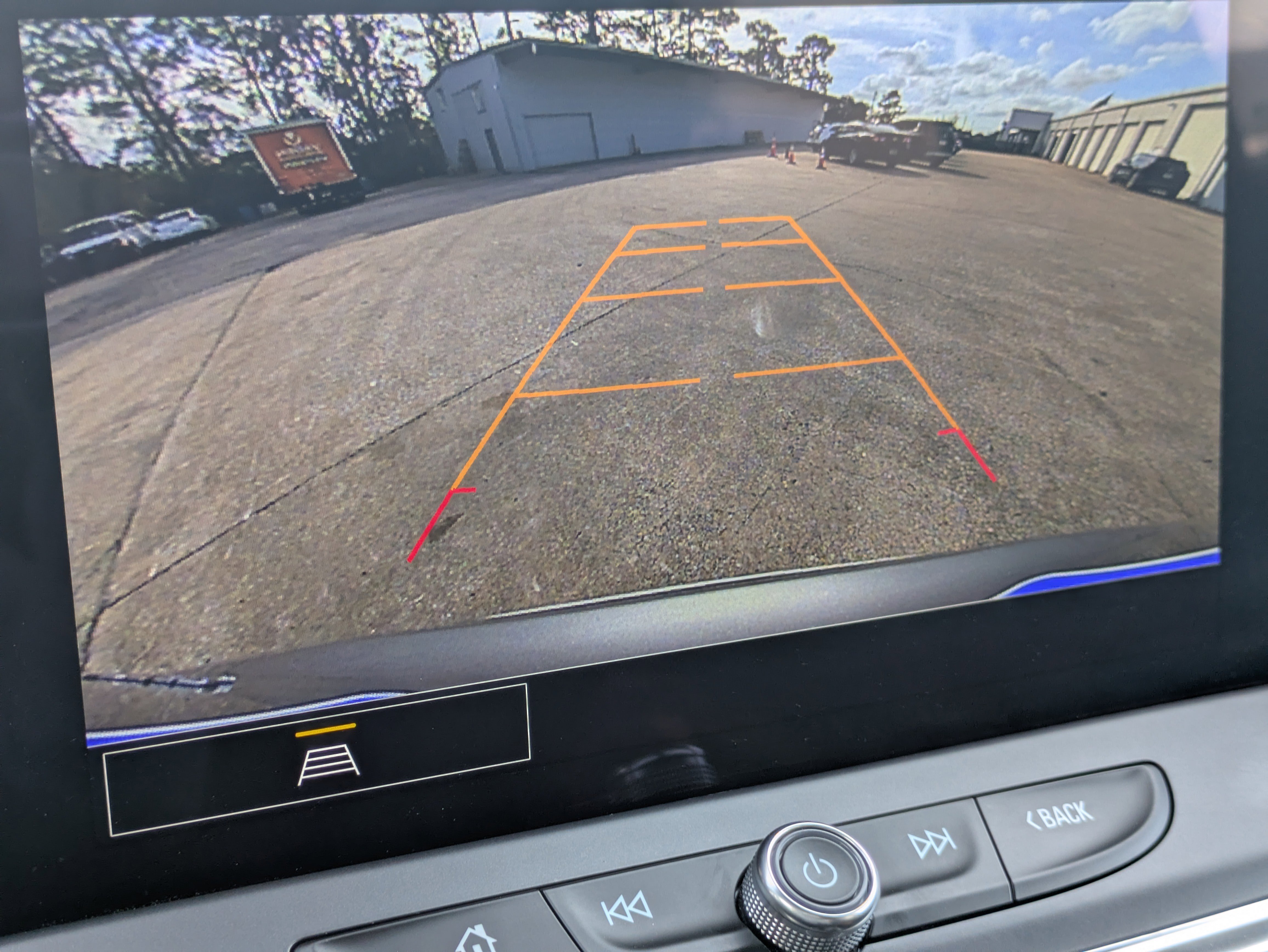 Used 2025 Chevrolet Blazer LT image 12