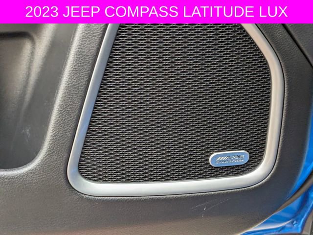 Used 2023 Jeep Compass Latitude w/ Sun and Sound Group image 13
