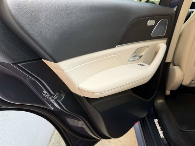 Certified 2025 Mercedes-Benz GLE 450e 4MATIC image 17