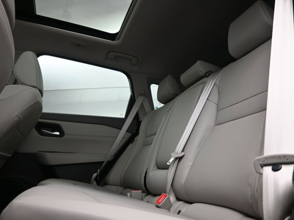 New 2026 Nissan Rogue SV FWD image 12
