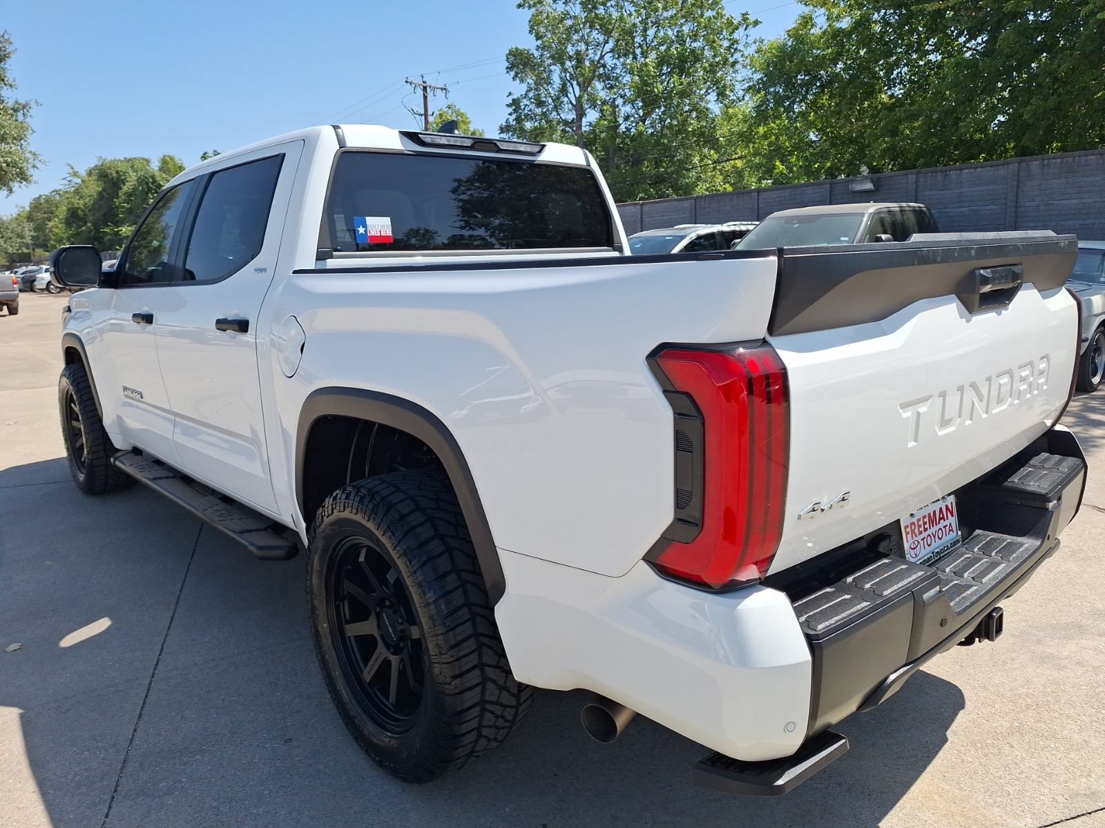 Used 2024 Toyota Tundra SR5 w/ SR5 Convenience Package AWD/4WD image 4