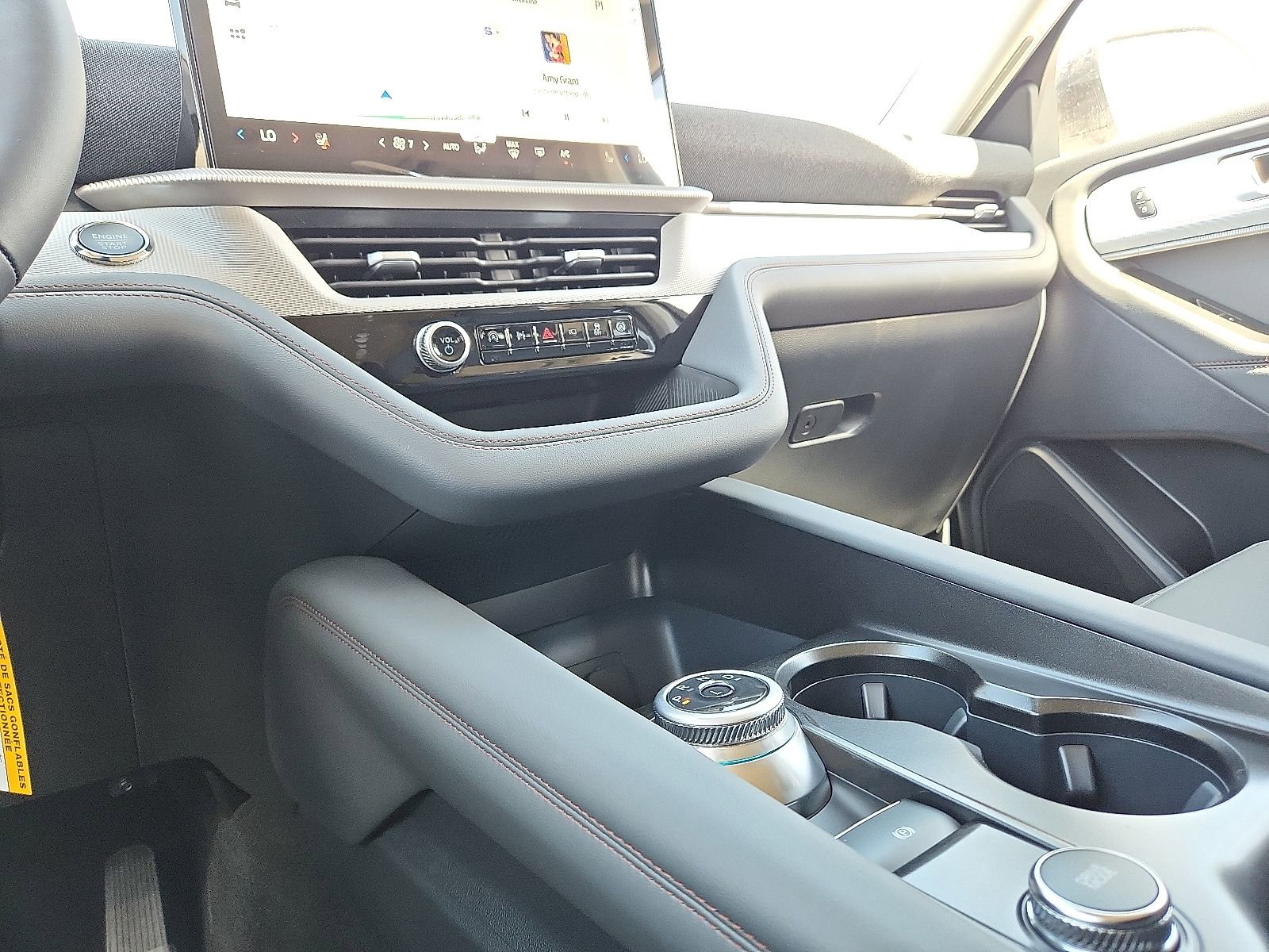 New 2026 Ford Explorer Active w/ Active Comfort Package image 20