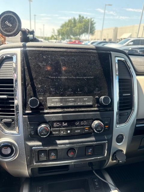 Used 2021 Nissan Titan SV w/ SV Convenience Package RWD image 10