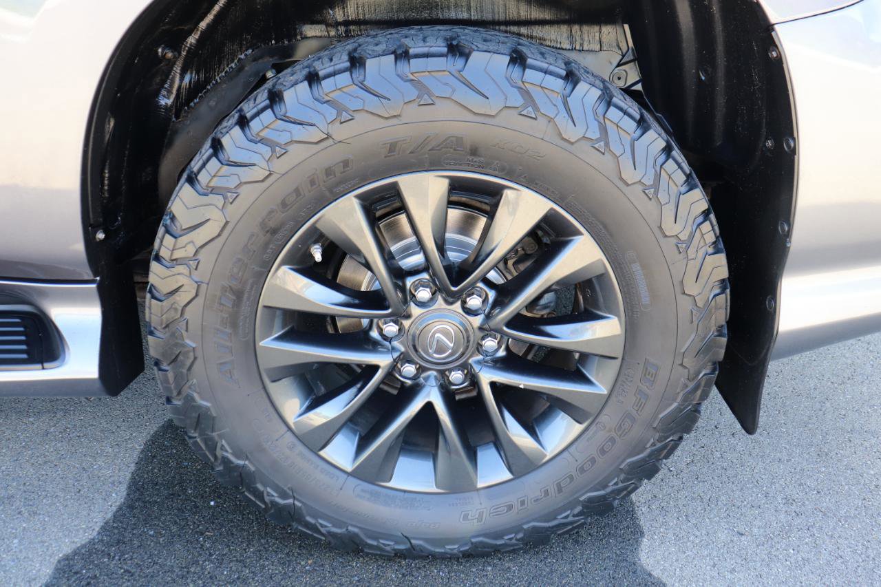 Used 2020 Lexus GX 460 Premium w/ Premium Package image 79