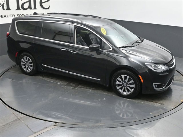 Used 2020 Chrysler Pacifica Touring-L Plus w/ Advanced Safetytec Group image 38
