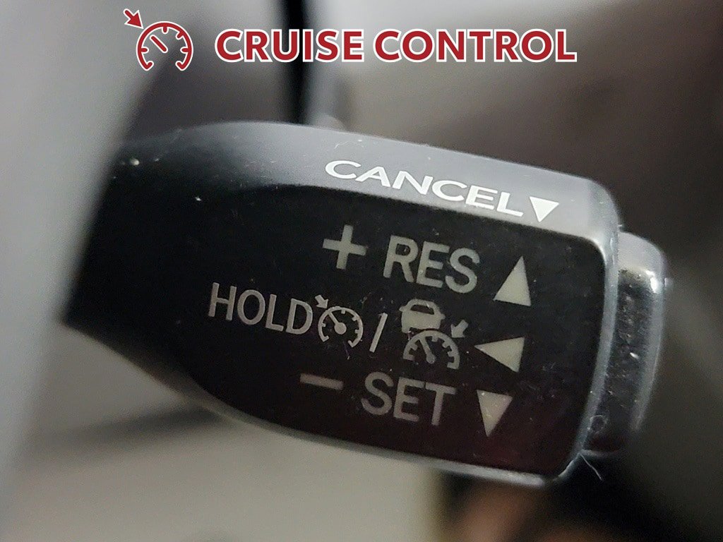 Used 2018 Toyota Highlander XLE AWD/4WD image 19