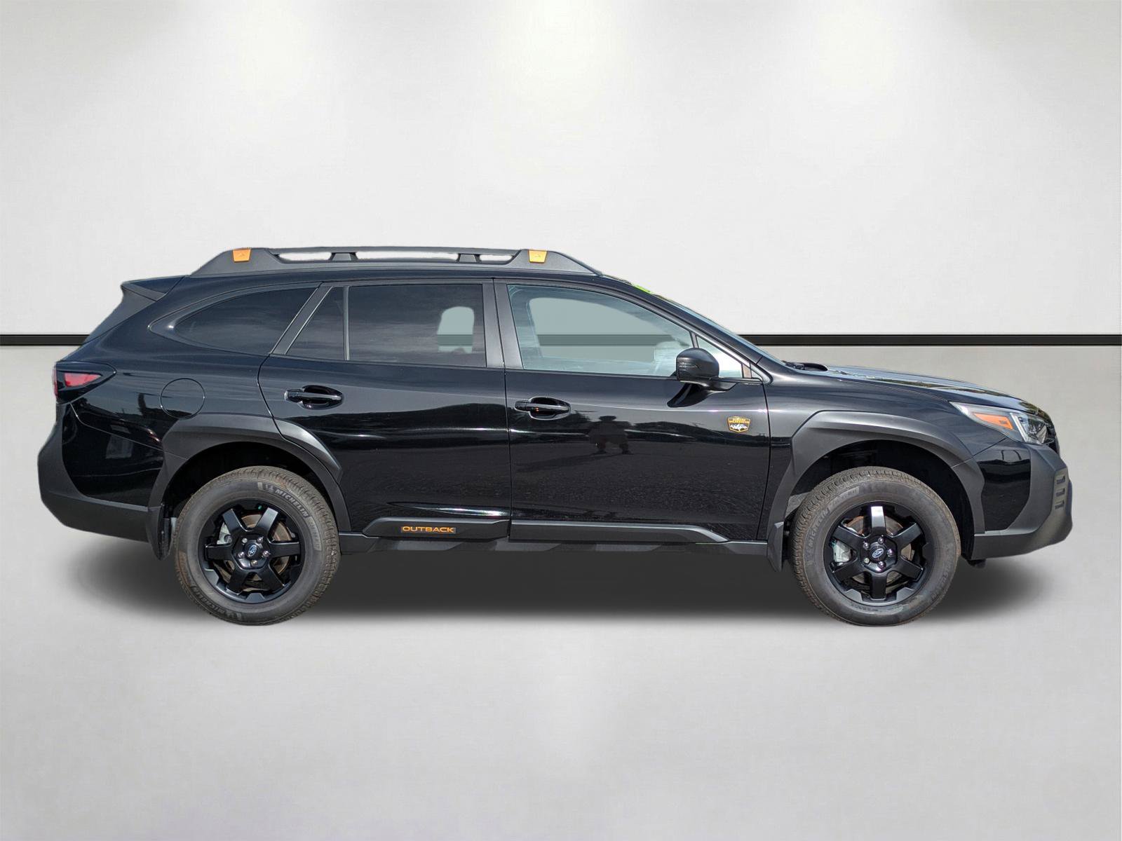Used 2022 Subaru Outback Wilderness w/ Wilderness Package AWD/4WD image 4