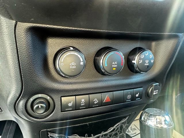 Used 2016 Jeep Wrangler Unlimited Sport AWD/4WD image 26