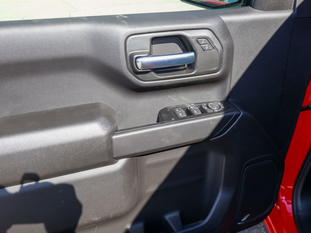 New 2026 GMC Sierra 1500 Pro w/ Graphite Edition image 8