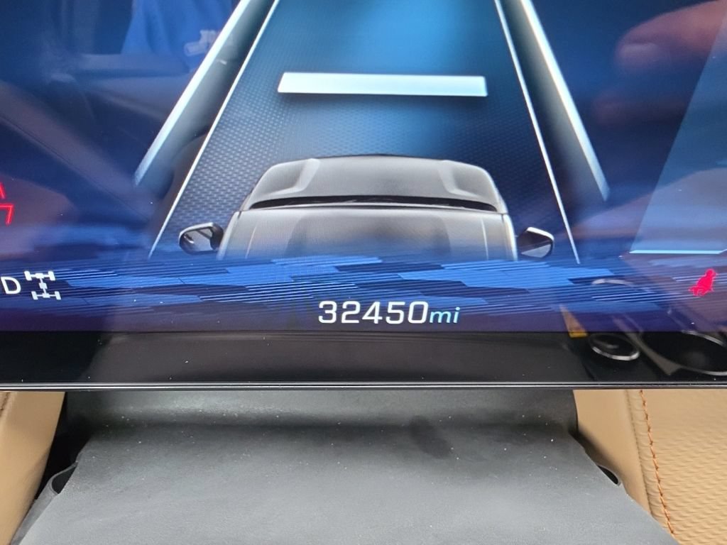 Certified 2025 Chevrolet Equinox ACTIV w/ Safety and Technology Package AWD/4WD image 8