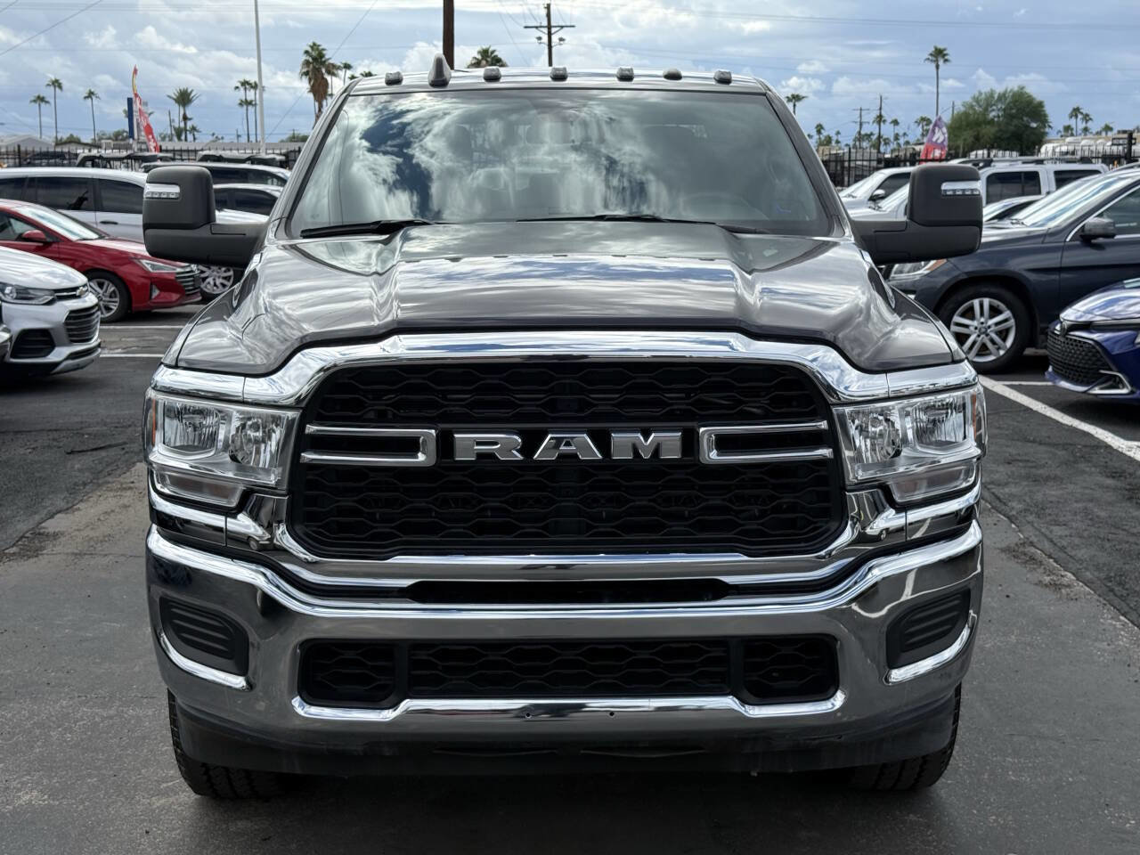Used 2024 RAM 2500 Tradesman w/ Chrome Appearance Group image 13