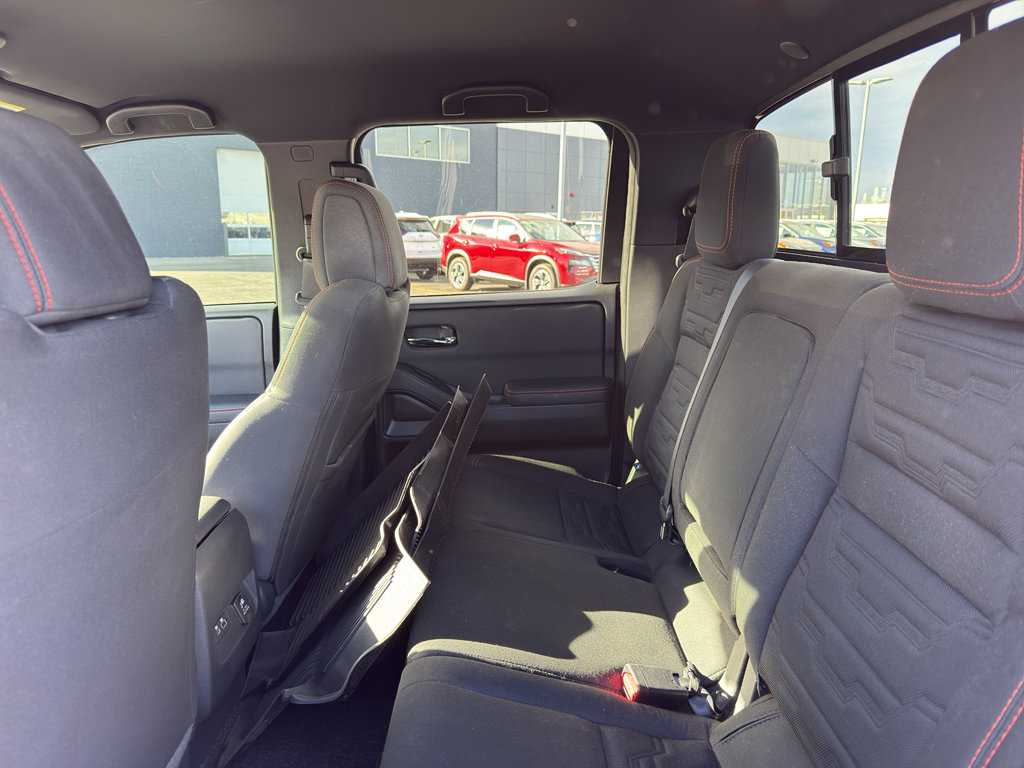Used 2023 Nissan Frontier PRO-4X w/ Pro Convenience Package image 34