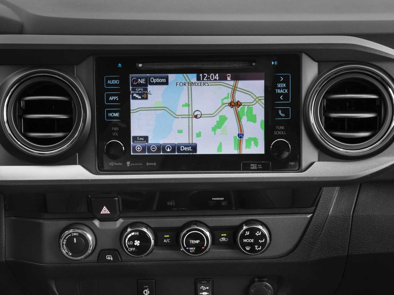 Used 2017 Toyota Tacoma TRD Off-Road w/ Tow Package (A/T) image 12