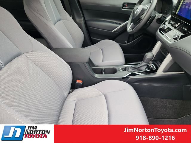 Used 2024 Toyota Corolla Cross AWD Hybrid image 15