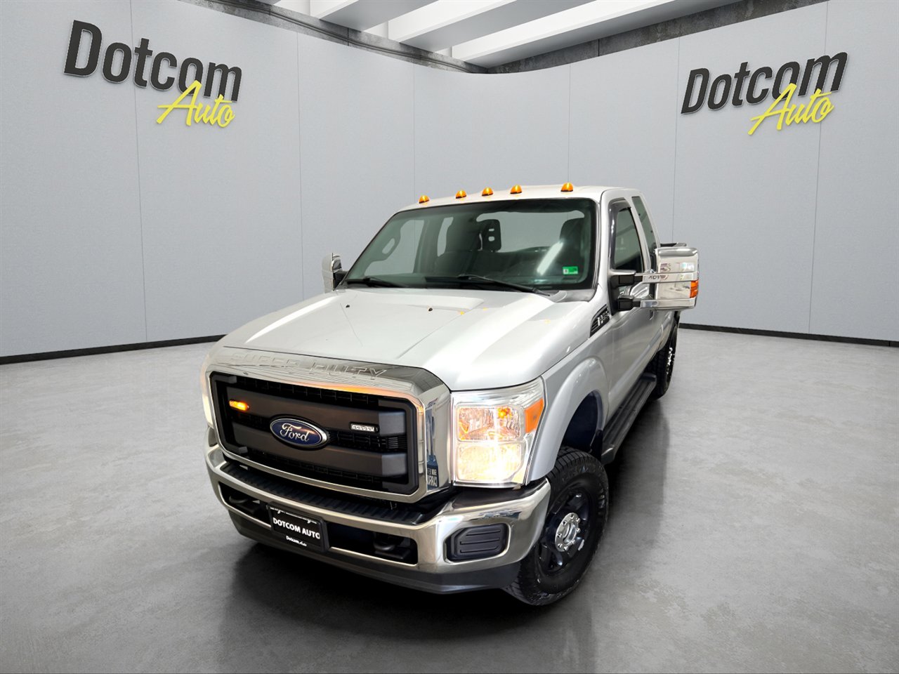 Used 2015 Ford F250 XL w/ XL Appearance Package image 2