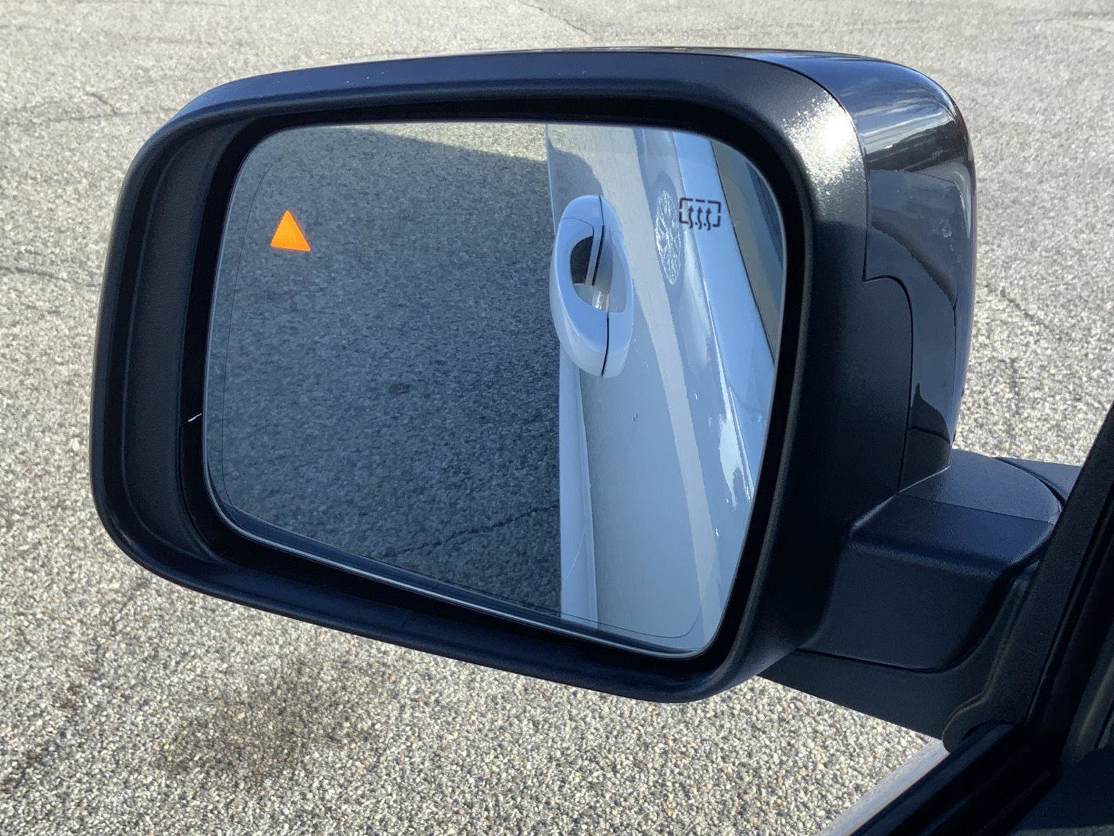 Used 2023 Dodge Durango GT image 20