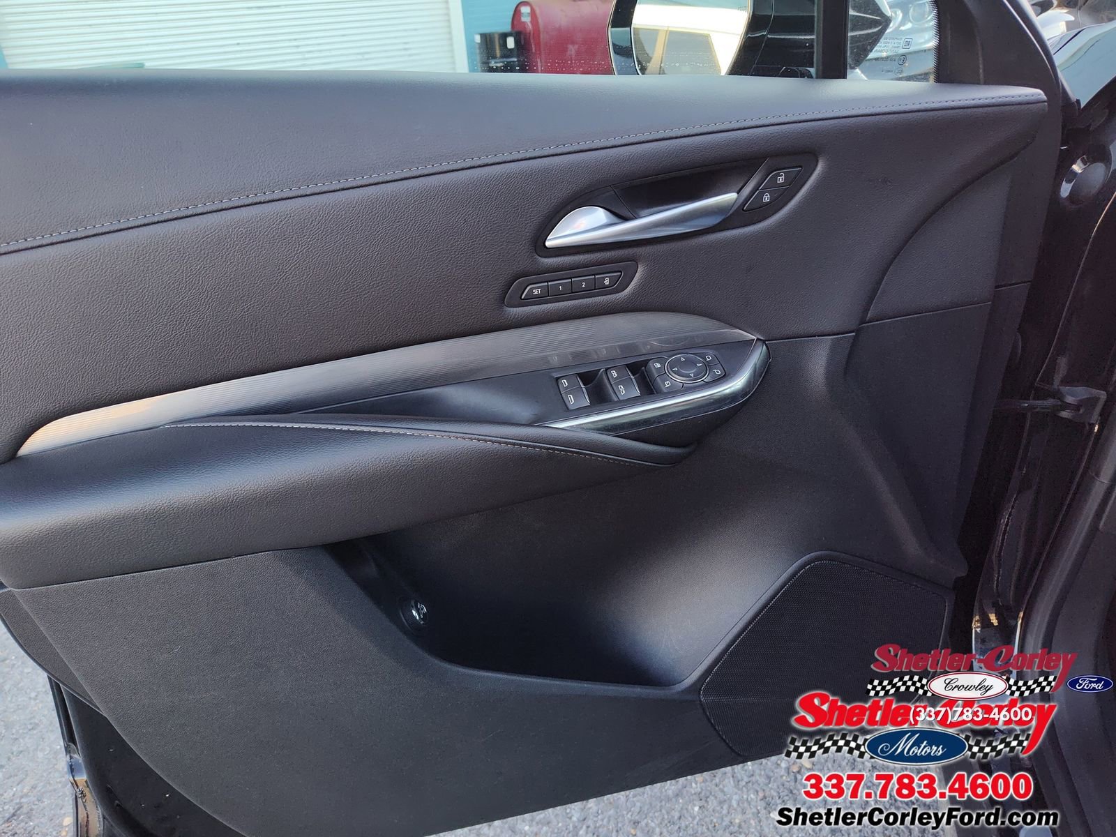 Used 2024 Cadillac XT4 Premium Luxury image 19