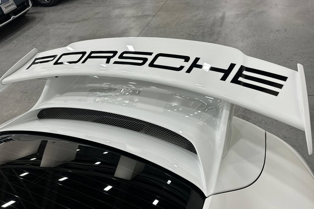 Used 2015 Porsche 911 GT3 RWD image 33