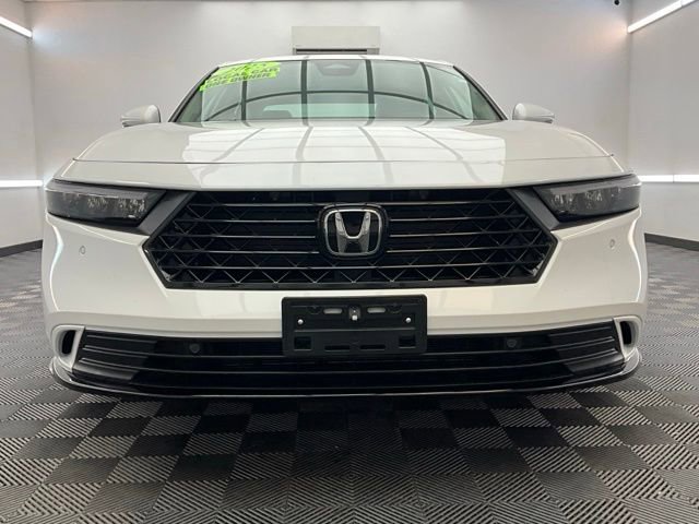 Used 2025 Honda Accord EX-L image 2