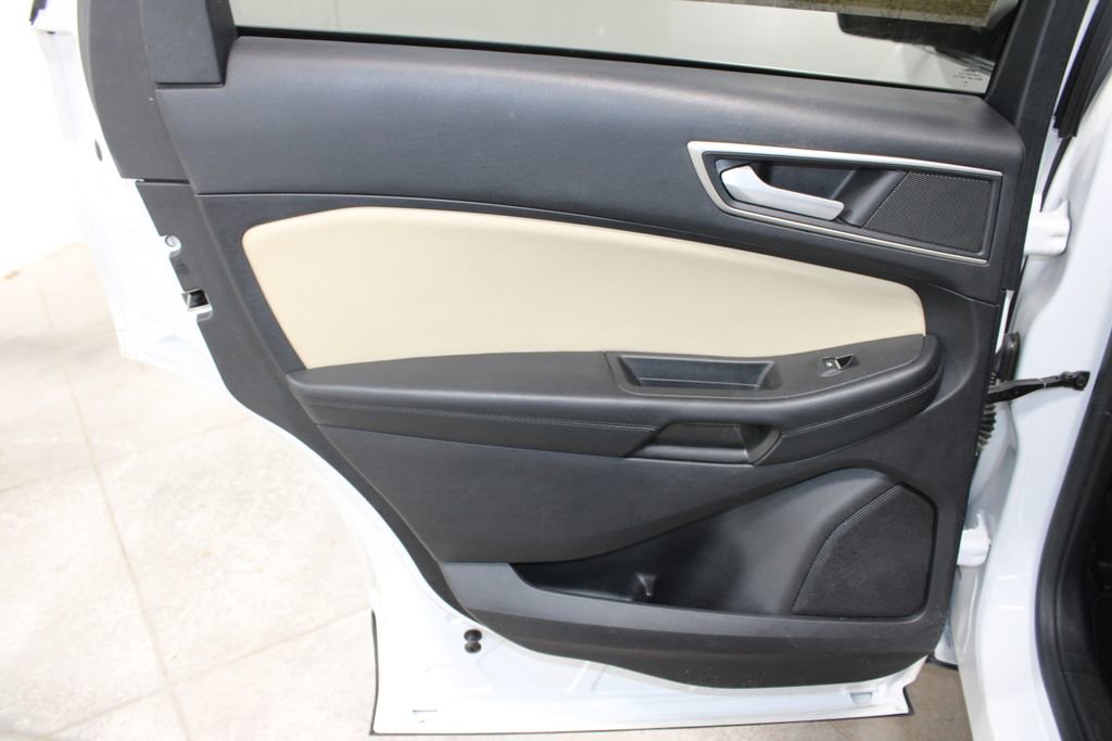 Used 2021 Ford Edge SEL FWD image 24