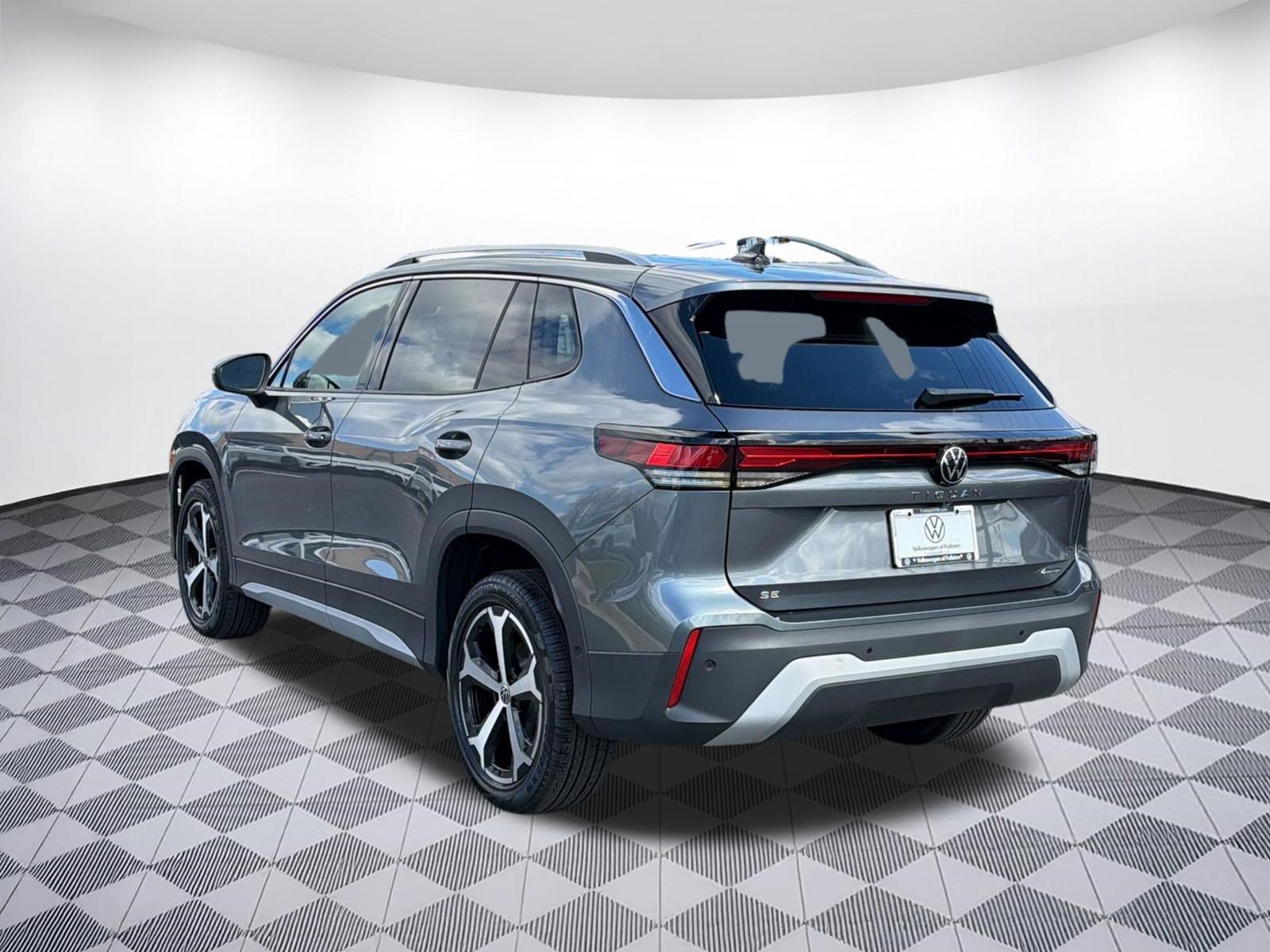 New 2026 Volkswagen Tiguan SE AWD/4WD image 3