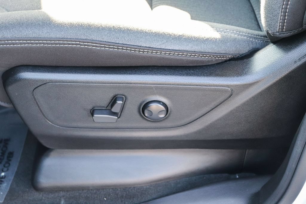 Used 2022 RAM 1500 Big Horn AWD/4WD image 25