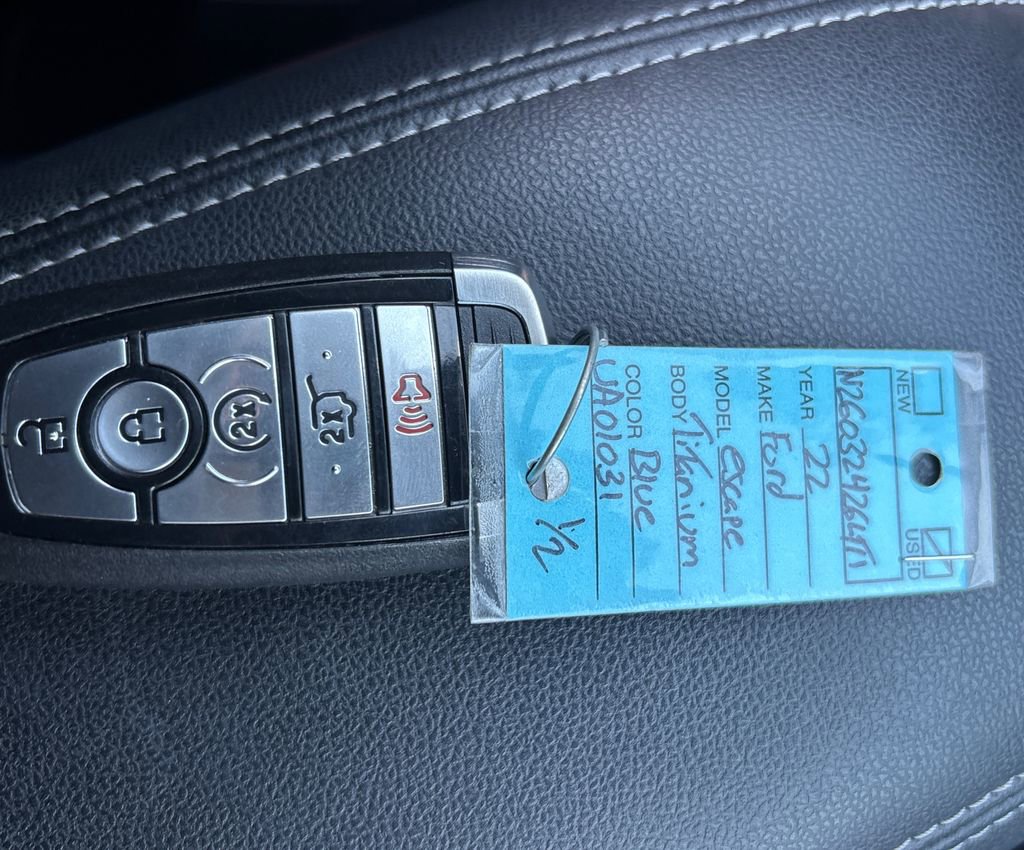 Used 2022 Ford Escape Titanium image 38