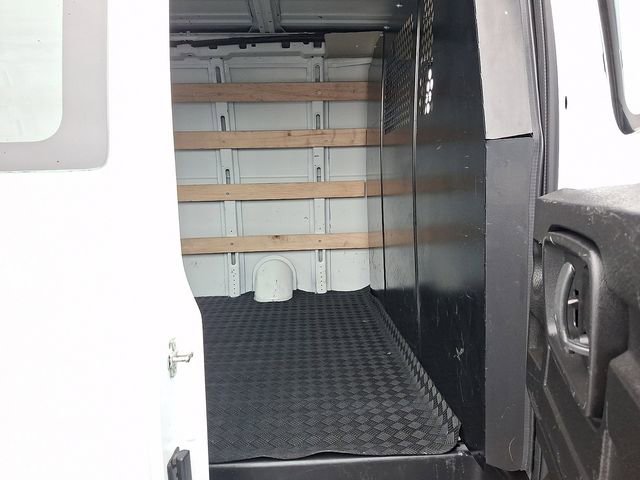 Used 2024 Chevrolet Express 2500 w/ Driver Convenience Package image 10