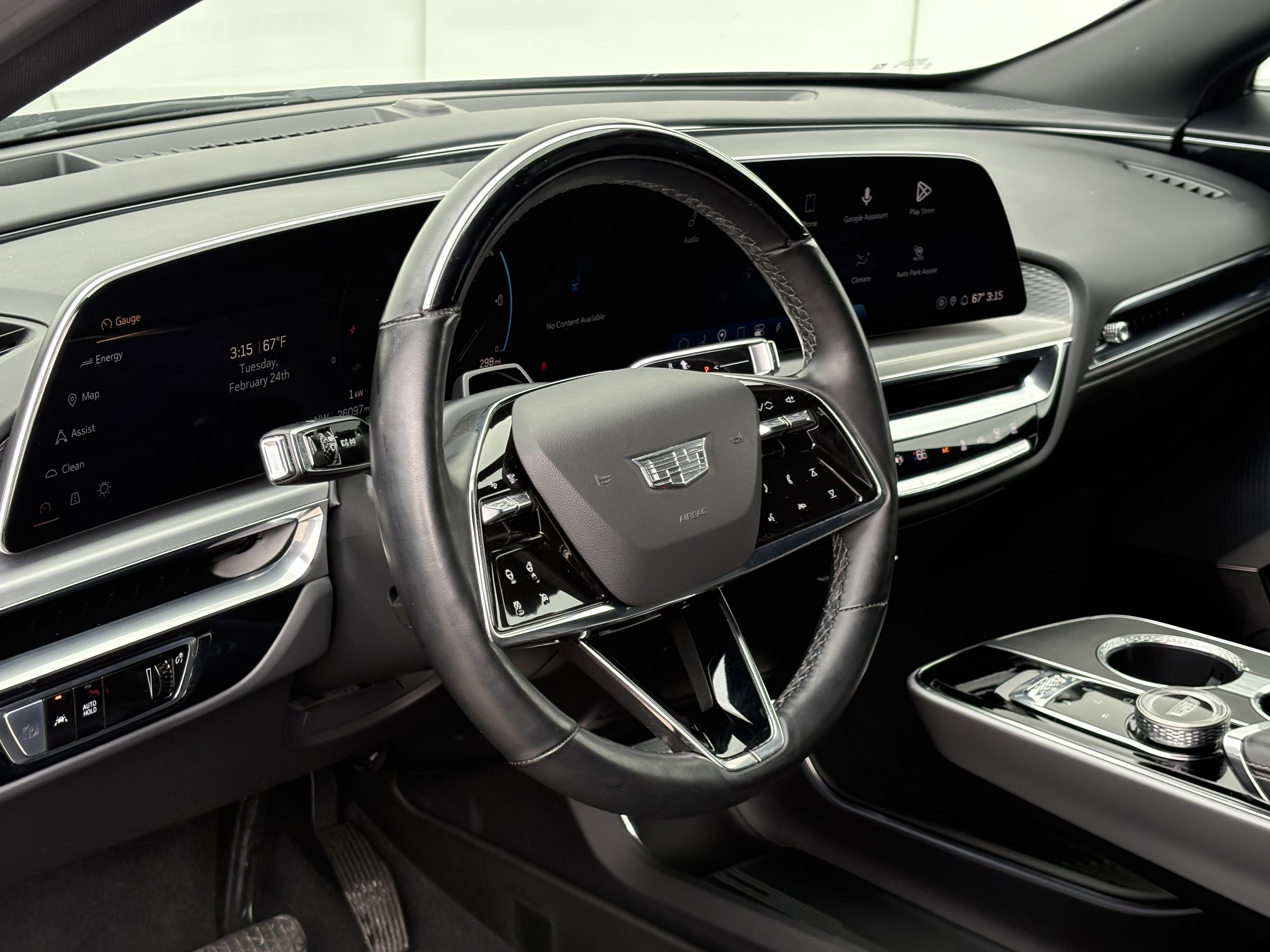 Certified 2024 Cadillac Lyriq Luxury w/ LPO, Floor Liner Package image 16