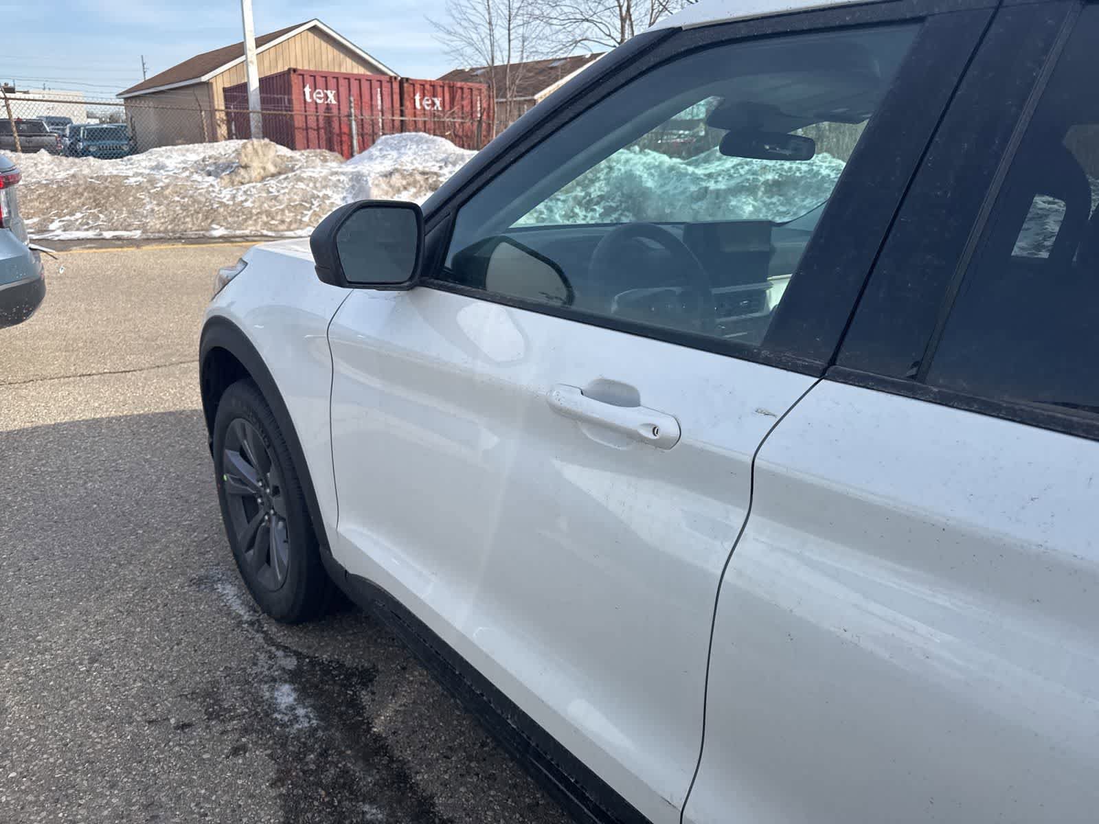 New 2026 Ford Explorer Active w/ Active Comfort Package AWD/4WD image 7