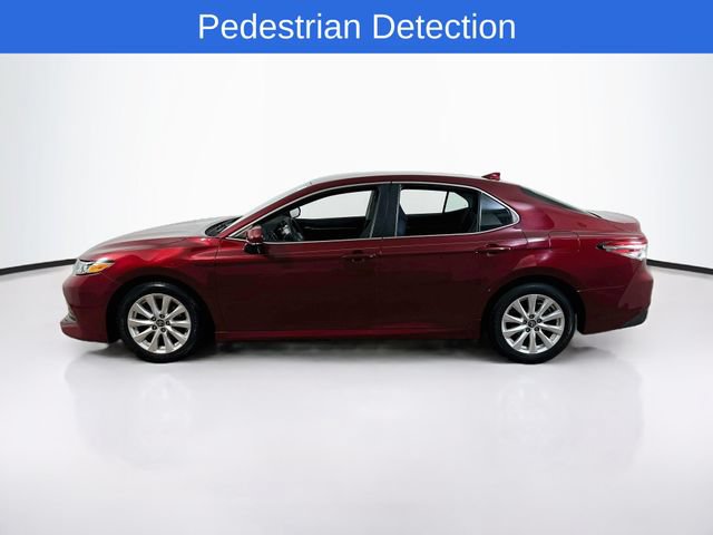 Used 2020 Toyota Camry LE FWD image 6