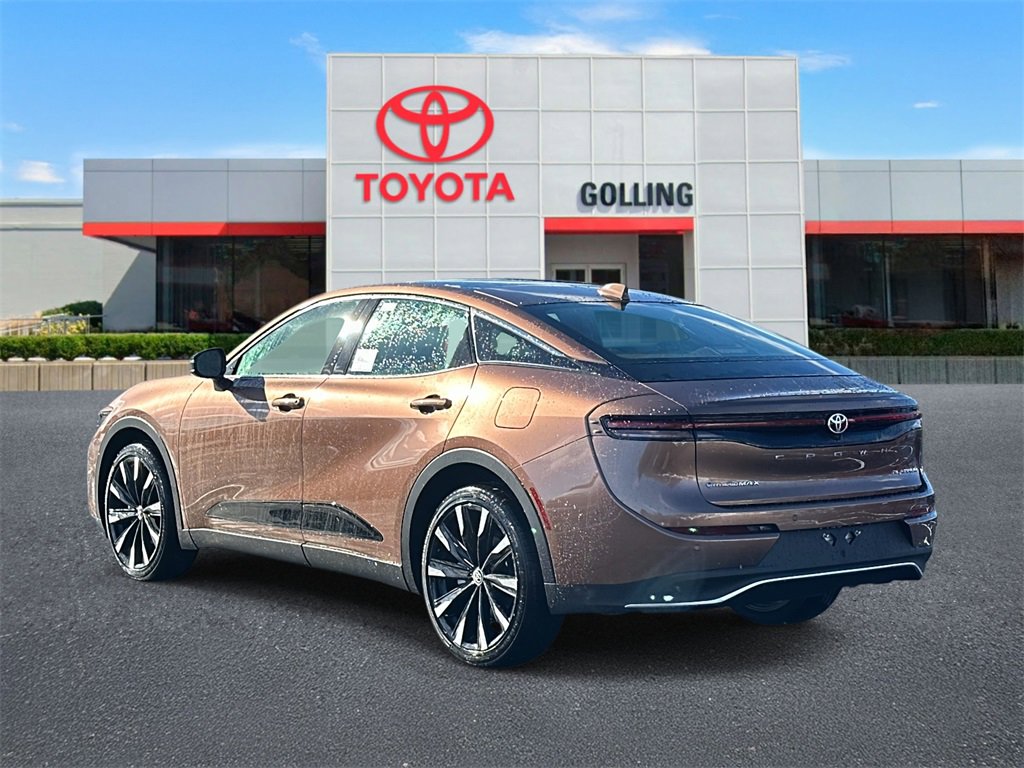 New 2026 Toyota Crown Platinum image 4