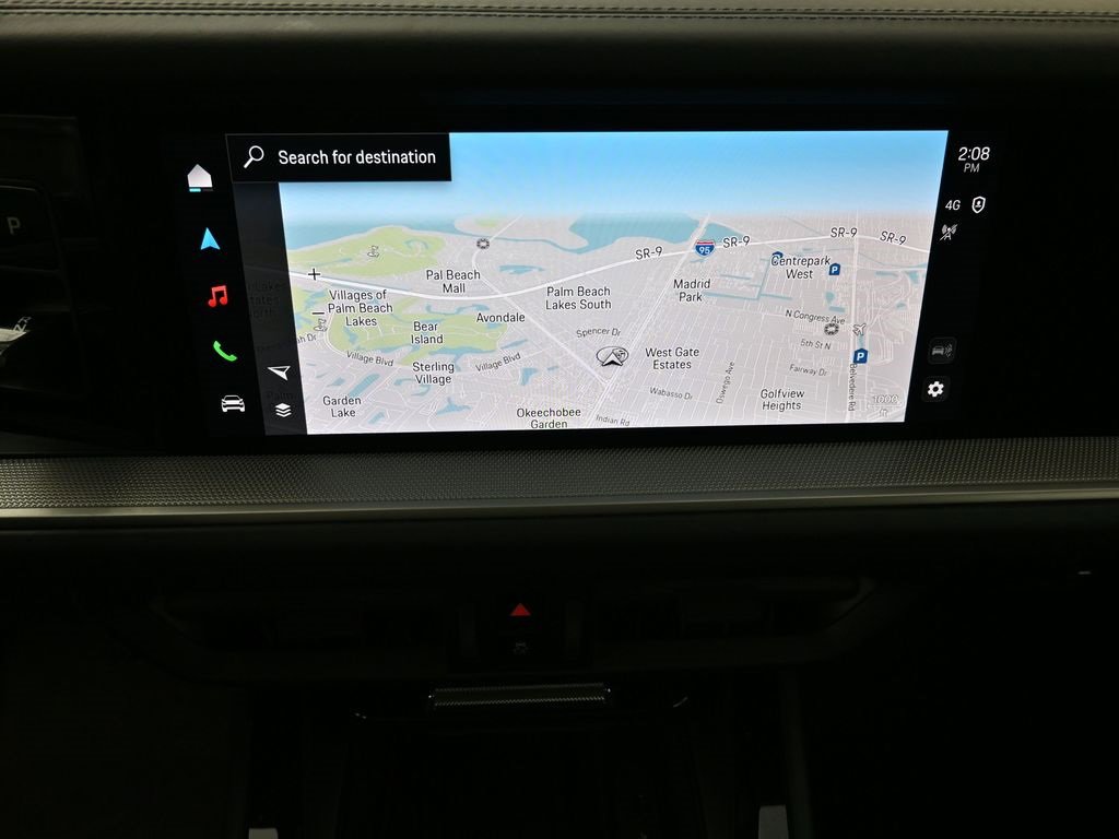 Used 2025 Porsche Cayenne image 21