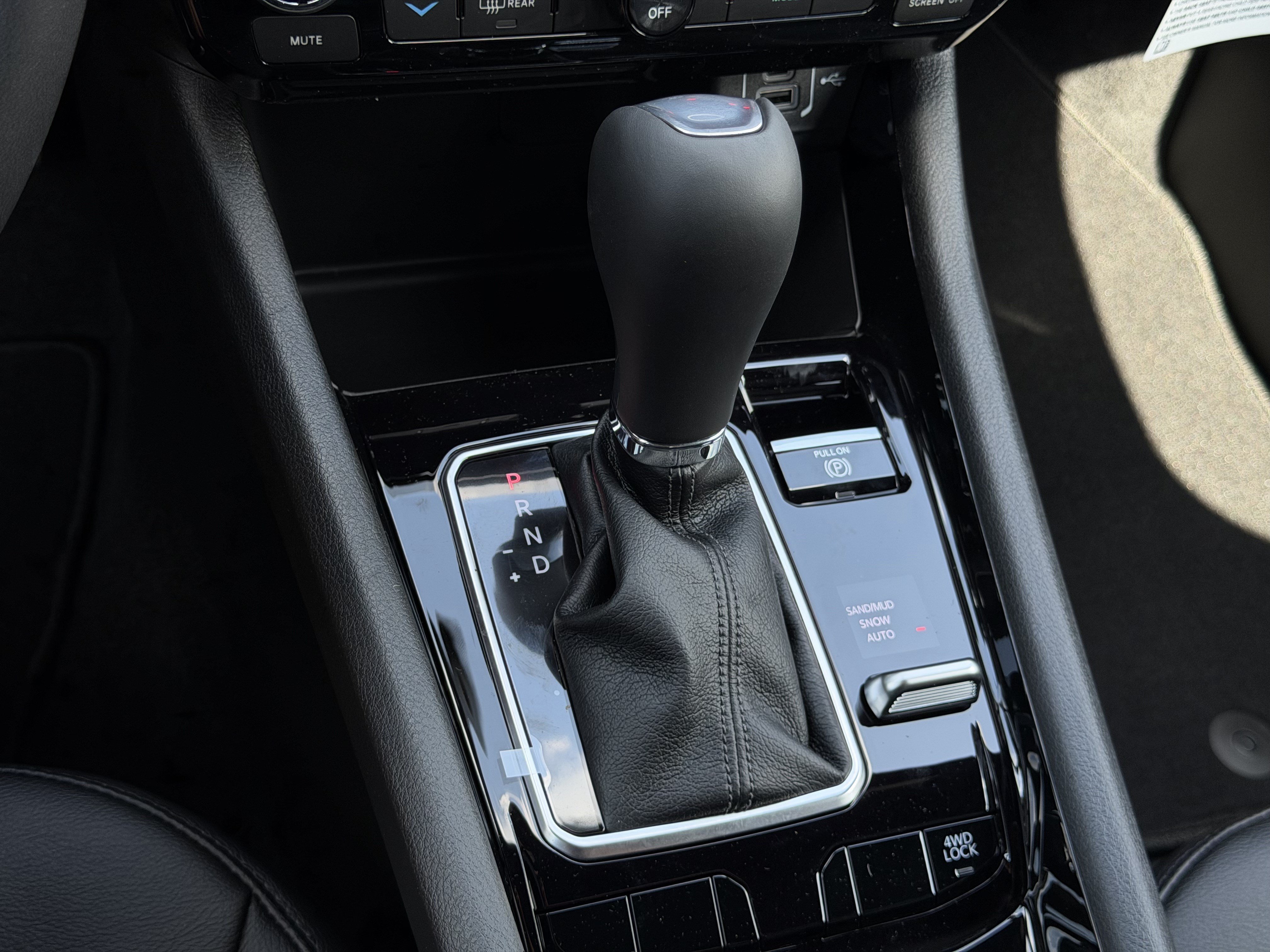 New 2026 Jeep Compass Latitude AWD/4WD image 26