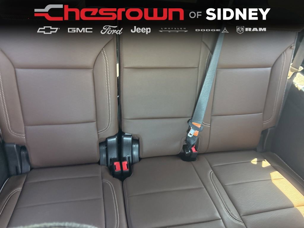 Used 2023 Chevrolet Suburban High Country image 27