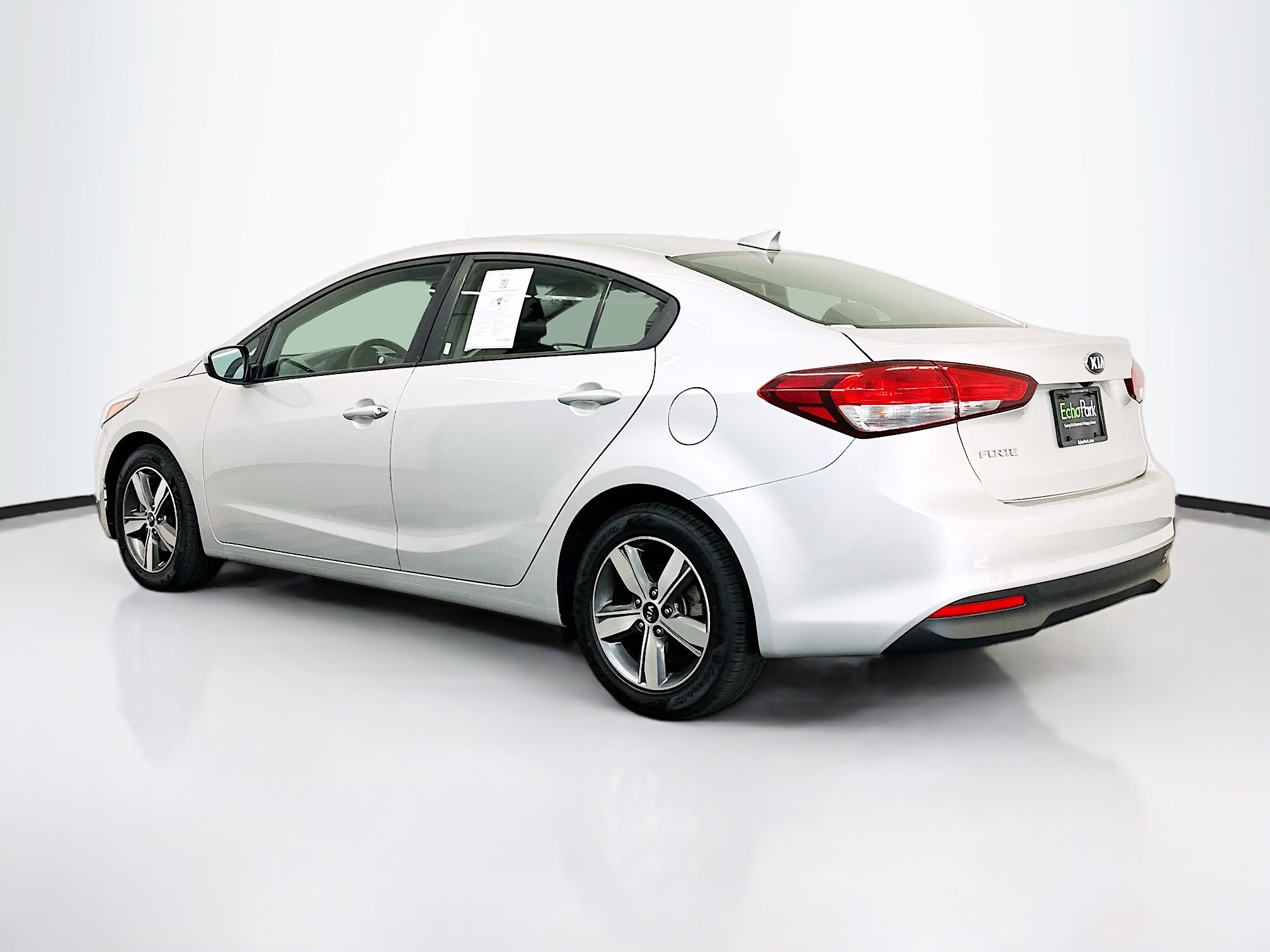 Used 2018 Kia Forte LX w/ LX Popular Package image 5