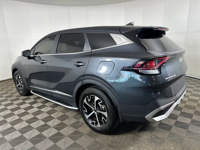 Used 2023 Kia Sportage EX image 5