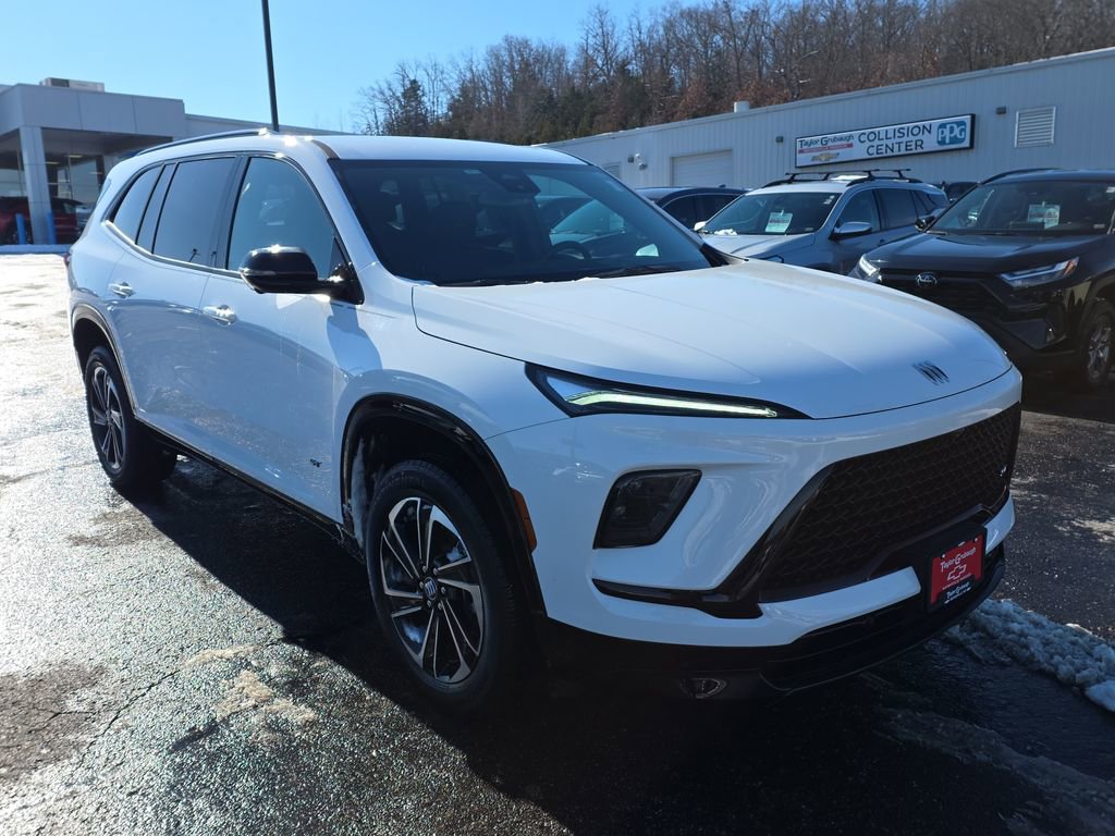 Used 2025 Buick Enclave Sport Touring image 2