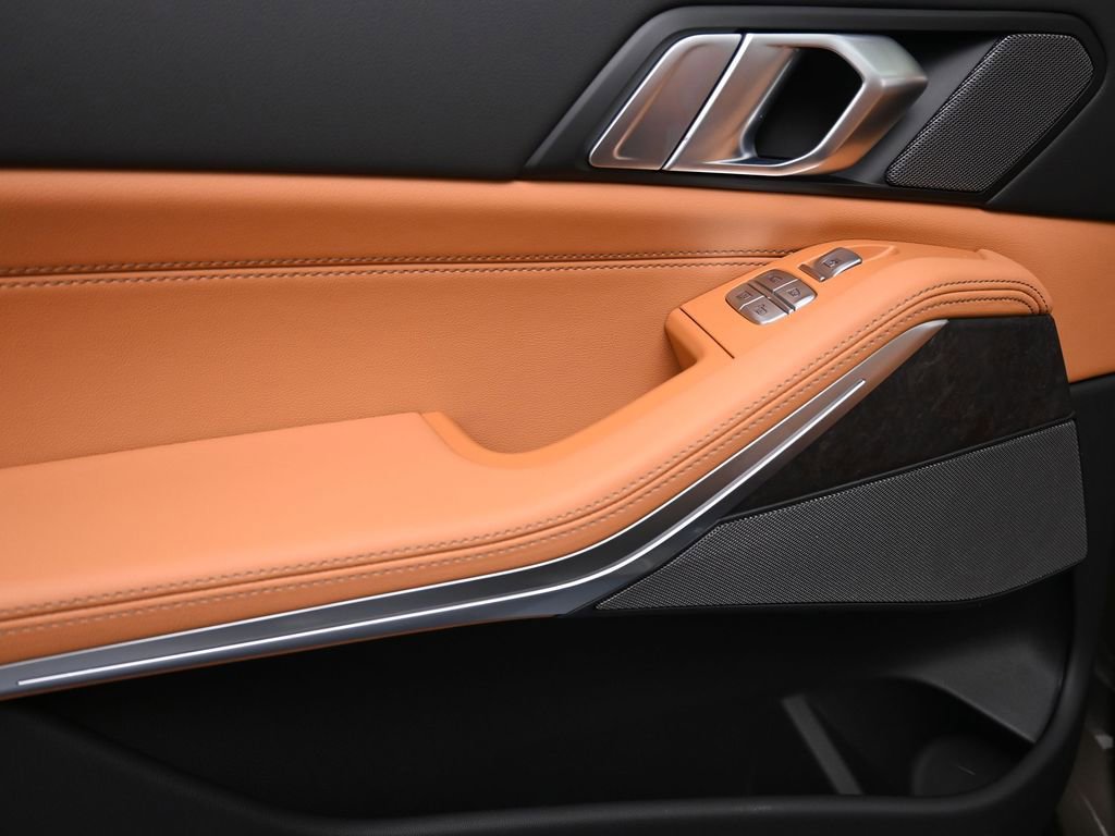 New 2025 BMW X7 xDrive40i image 17