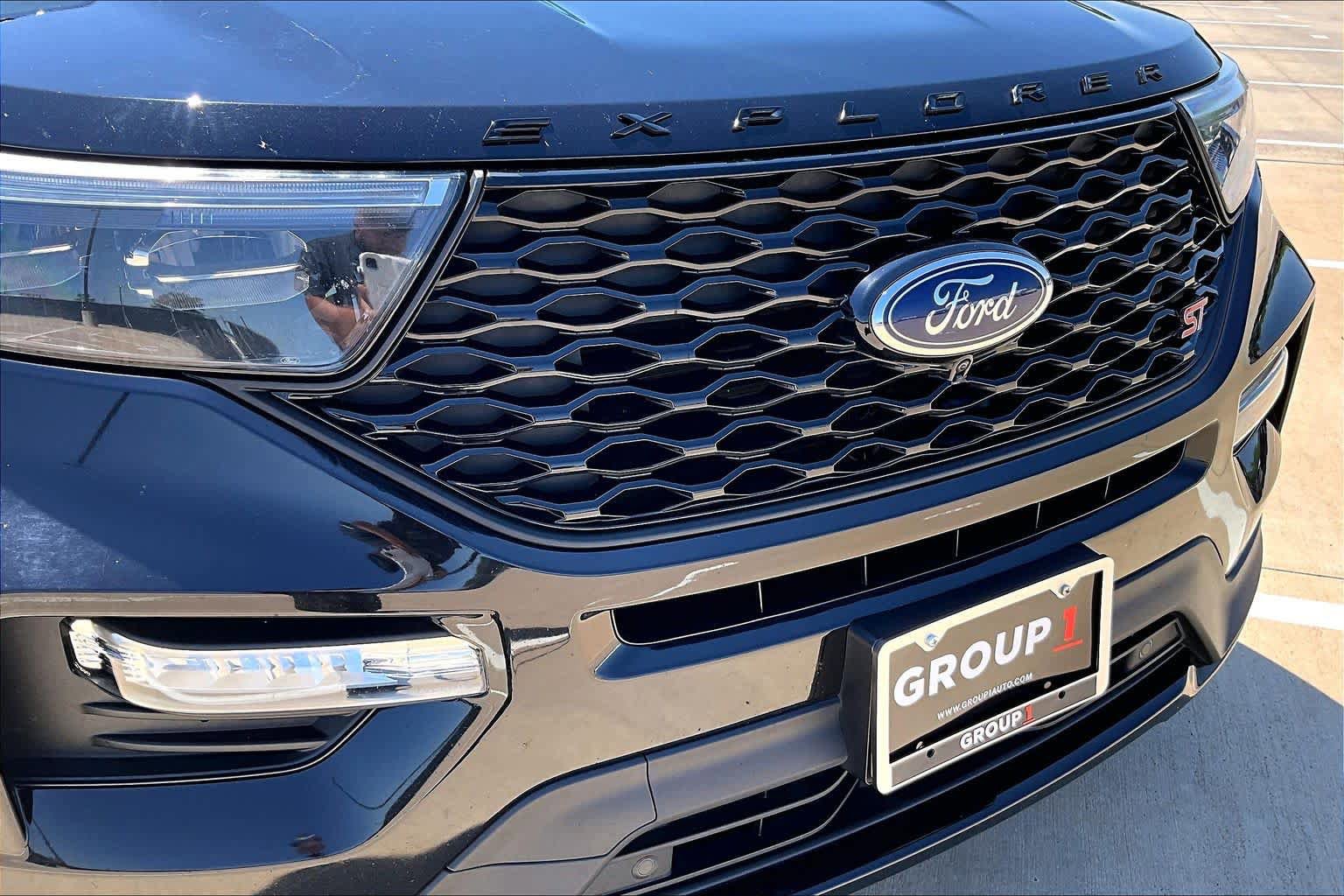 Used 2020 Ford Explorer ST w/ Premium Technology Package AWD/4WD image 30